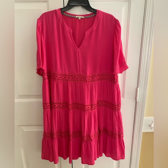 DEEP PINK DRESS - Picture 1 of 7